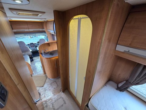 Auto-Trail Savannah Motor Home 37