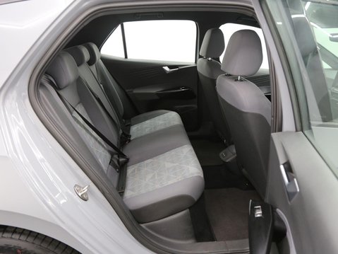 Volkswagen ID.3 Pro Performance 58kWh Life Auto 5dr 22