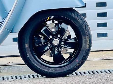 Piaggio Vespa GTS Vespa GTS 125 SuperTech 