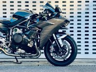 Kawasaki ZX Ninja H2 7