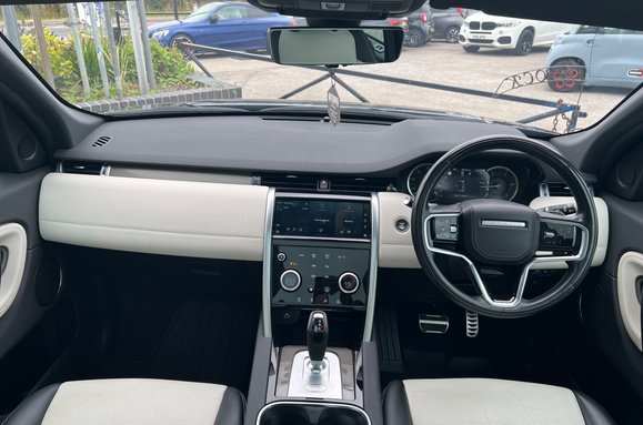 Land Rover Discovery Sport URBAN EDITION D200 MHEV AUTO 36