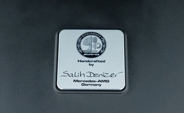 Mercedes-Benz AMG GT R 35