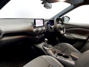 Nissan Juke 1.6 N-Connecta SUV 5dr Petrol Hybrid Auto Euro 6 (143 ps) Sat Nav 15