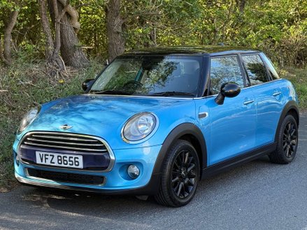 Mini Hatch 1.5 Cooper D 5dr