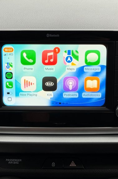 Kia Rio 2 ISG - LOW MILEAGE - CAMERA - APPLE CARPLAY - JUST SERVICED - NEW MOT  