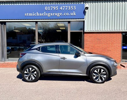 Nissan Juke 1.0 Juke Acenta DiG-T Semi-Auto 5dr 10