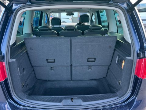 SEAT Alhambra 2.0 TDI Ecomotive CR SE Lux Euro 5 (s/s) 5dr 36