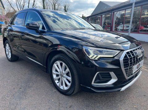Audi Q3 TFSI SPORT 4