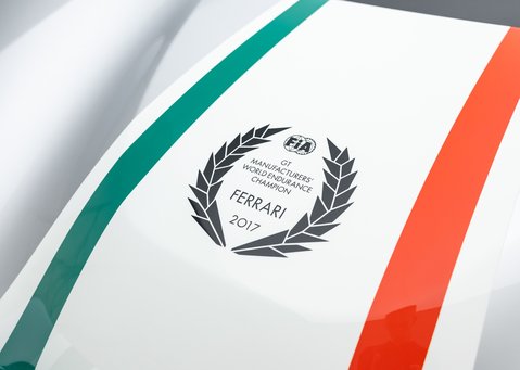 Ferrari 488 Pista Piloti 