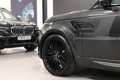 Land Rover Range Rover Sport 3.0 Range Rover Sport HSE Dynamic Black D MHEV Auto 4WD 5dr 14