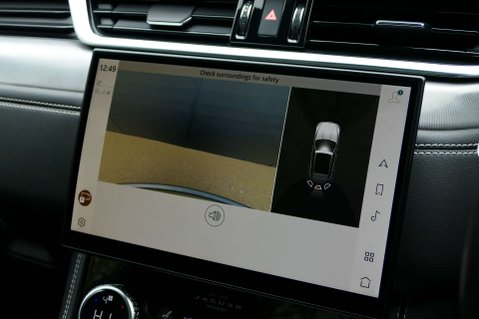 Jaguar F-Pace 2.0 F-PACE R-Dynamic S D MHEV AWD Auto 4WD 5dr 34