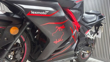 Lexmoto LXR 2020 10K RUNNING SPORTS BIKE PROJECT 125CC LEARNER BIKE 6