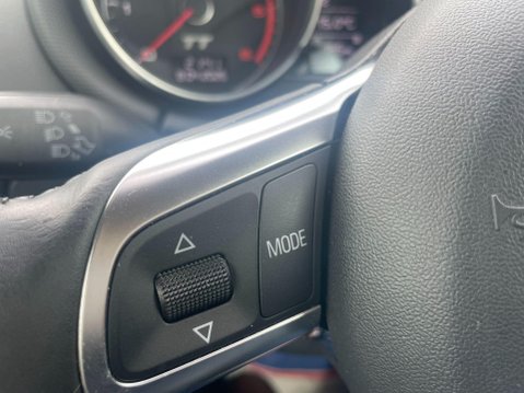 Audi TT 2.0 TDI quattro Euro 4 3dr 23