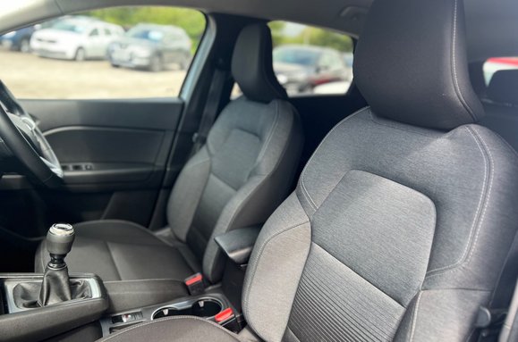 Renault Captur ICONIC 1.0 TCE 25