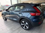 Volvo XC40 2.0 B4 MHEV Plus Dark DCT Auto Euro 6 (s/s) 5dr 14