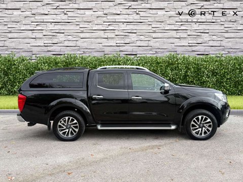 Nissan Navara 2.3 Navara Tekna dCi Auto 4WD 5dr 11
