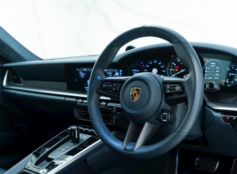 Porsche 911 (992) Carrera S 9