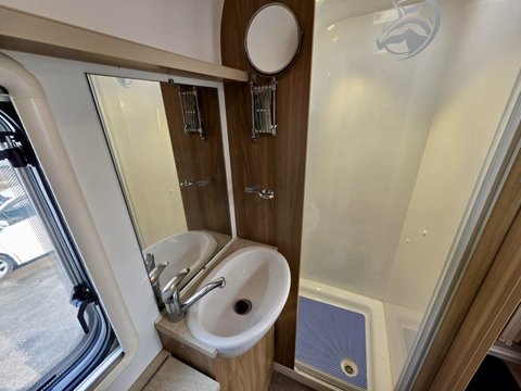 Bailey Unicorn Seville 21