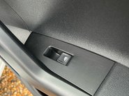 Volkswagen Polo LIFE TSI 37