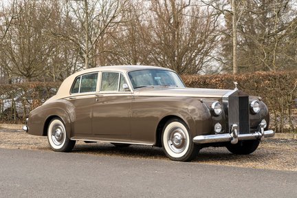 Rolls-Royce Silver Cloud II 2