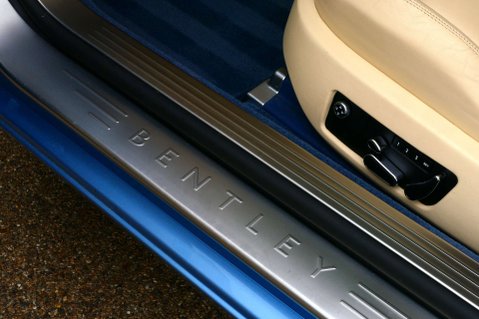 Bentley Continental 6.0 Continental GTc Auto 4WD 2dr 7