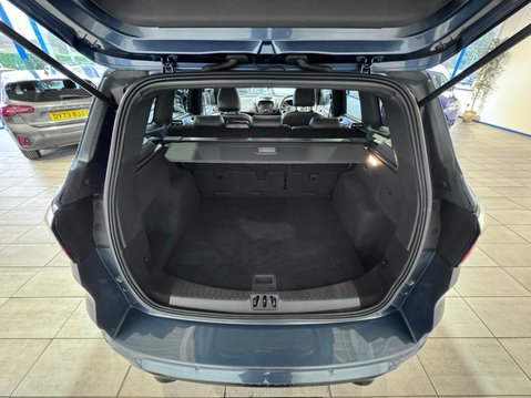 Ford Kuga 1.5T EcoBoost ST-Line Euro 6 (s/s) 5dr 37