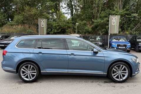 Volkswagen Passat GT TDI BMT ESTATE -£20 ROAD TAX - PAN ROOF -APPLE CARPLAY -DEMO+1 OWNER 5