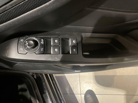 Ford Focus 1.0T EcoBoost MHEV ST-Line X Edition Hatchback 5dr Petrol Manual Euro 6 (s/ 14