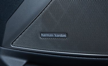 BMW M3 COMPETITION M XDRIVE 28