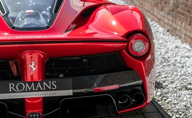 Ferrari LaFerrari 25