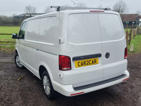 Volkswagen Transporter T28 TDI P/V HIGHLINE 7