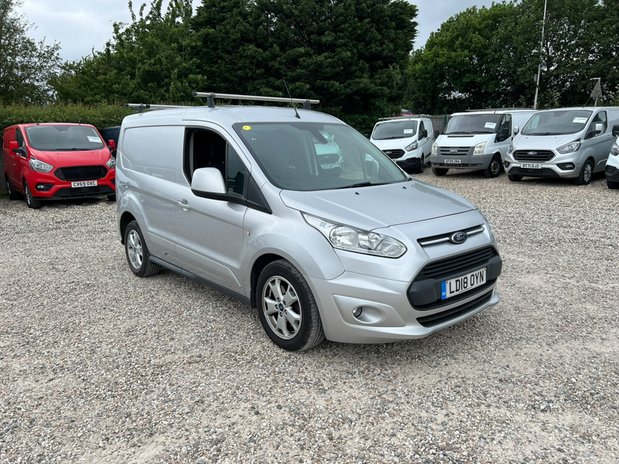 Ford Transit Connect SWB L1H1 Low Roof Limited Air Con Alloys Sensors EURO 6 NO VAT 4