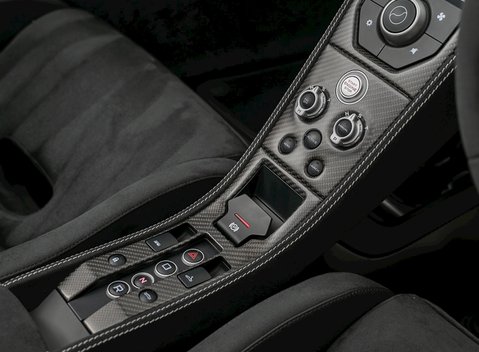 McLaren 675LT Spider 21