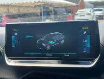 Peugeot e-2008 50kWh GT SUV 5dr Electric Auto (7kW Charger) (136 ps) 28