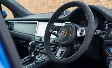 Porsche Macan GTS 11