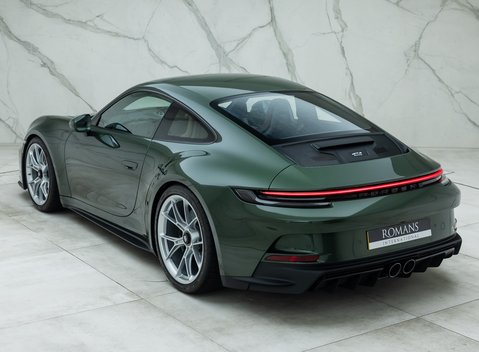 Porsche 911 GT3 TOURING (992) 12