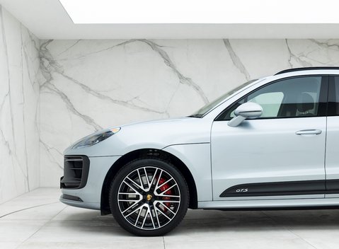 Porsche Macan GTS 26