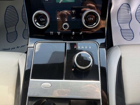 Land Rover Range Rover Velar 2.0 P250 R-Dynamic SE SUV 5dr Petrol Auto 4WD Euro 6 (s/s) (250 ps) 51