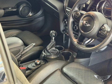 Mini Hatch 2.0 Cooper S Euro 6 (s/s) 3dr 26