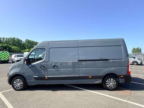 Nissan Interstar 2.3 Interstar Tekna dCi 5