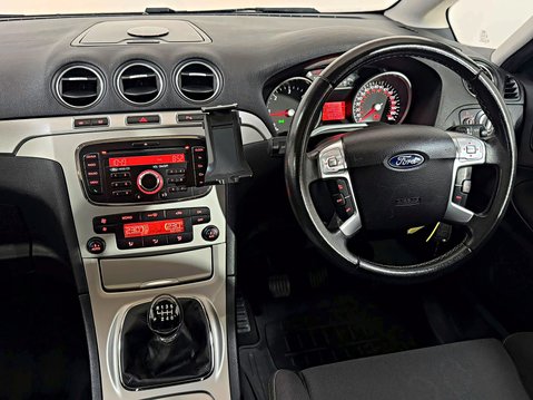 Ford S-Max ZETEC TDCI 2.0 7 SEATER 14