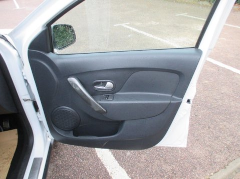 Dacia Sandero Stepway 0.9 TCe Comfort Euro 6 (s/s) 5dr 38