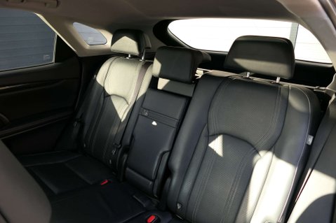 Lexus RX 3.5 RX 450H Luxury CVT 4WD 5dr 37