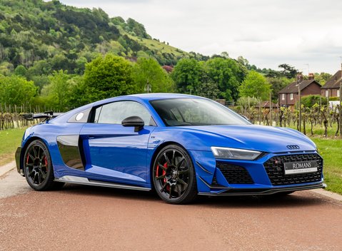 Audi R8 GT 2