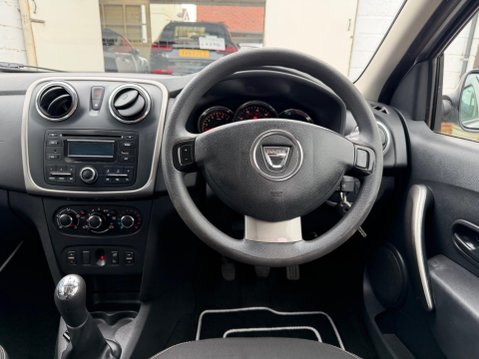 Dacia Sandero 1.5 dCi Laureate Euro 5 5dr 42