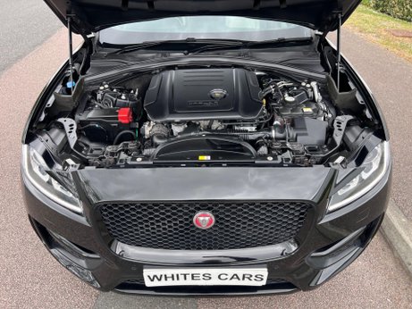 Jaguar F-Pace 2.0 D180 R-Sport Auto AWD Euro 6 (s/s) 5dr 39
