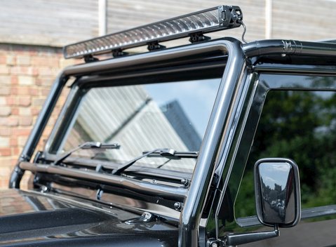 Land Rover Defender 90 XS T40S 27