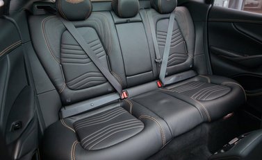 Aston Martin DBX '1913 Package' 30