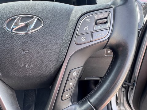 Hyundai SANTA FE PREMIUM SE CRDI 16
