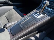 Porsche 718 Cayman GT4 PDK 14